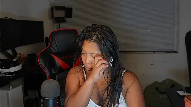 Snapshot of Bubbleliyah chatting on 7, 1, 2026 Bubbleliyah online show from 7, 1, 2026