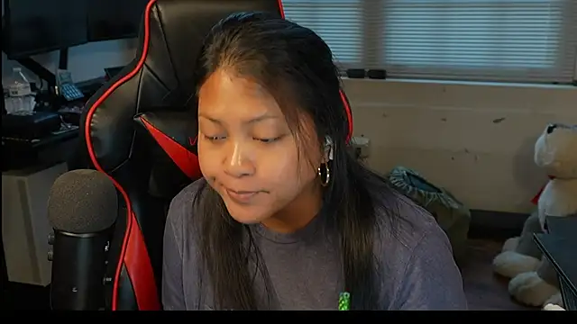 Snapshot of Bubbleliyah chatting on 1, 4, 2026 Bubbleliyah online show from 1, 4, 2026