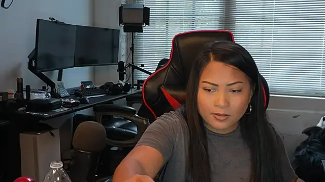 Snapshot of Bubbleliyah chatting on 3, 4, 2026 Bubbleliyah online show from 3, 4, 2026