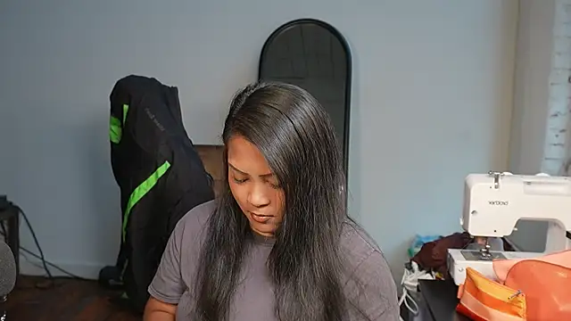 Bubbleliyah online show from 13, 7, 2026