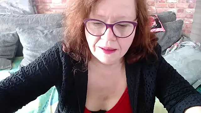 Adelewildx online show from 14, 3, 2025