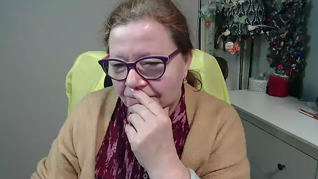 Adelewildx online show from 3, 2, 2026