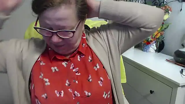 Adelewildx online show from 16, 3, 2026