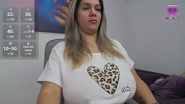 Snapshot of NattyBoobs chatting on 28, 10, 2025 NattyBoobs online show from 28, 10, 2025