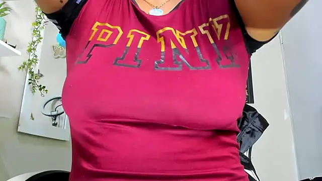 Snapshot of darsha_sahu chatting on 20, 10, 2025 darsha sahu online show from 20, 10, 2025