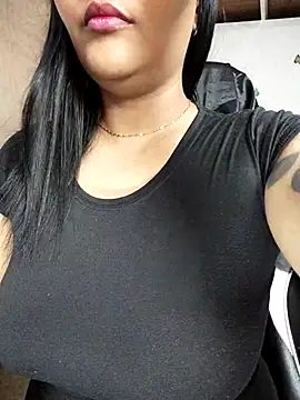 Snapshot of darsha_sahu chatting on 25, 11, 2025 darsha sahu online show from 25, 11, 2025