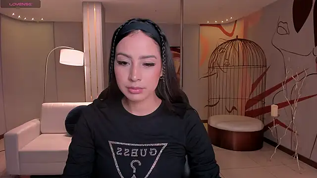 Snapshot of BrennaWalker chatting on 5, 2, 2025 BrennaWalker online show from 5, 2, 2025