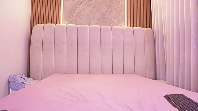 emyli sw  online show from 28, 2, 2026