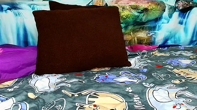 Snapshot of SuchArt_ chatting on 14, 3, 2025 SuchArt online show from 14, 3, 2025