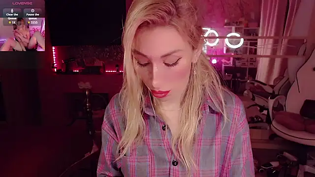 AnnieGOld  online show from 28, 9, 2025