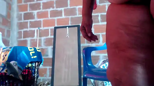 Snapshot of juanys_asshot chatting on 14, 3, 2025 juanys asshot online show from 14, 3, 2025