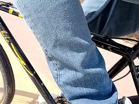 FireFox Feel online show from 17, 3, 2025