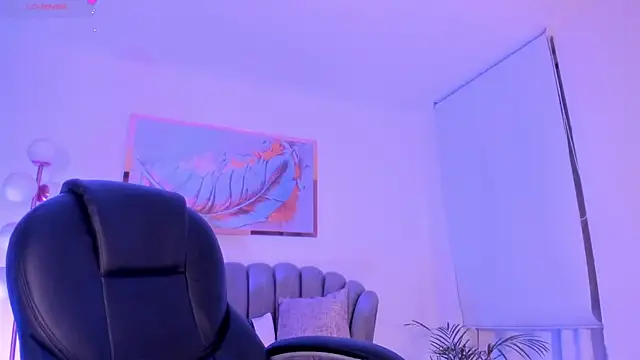 Snapshot of ZoePresleyX chatting on 6, 11, 2025 ZoePresleyX online show from 6, 11, 2025