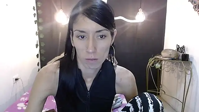 SexyKataShow online show from 21, 1, 2025