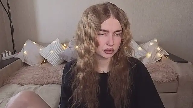 ViolettaLopez online show from 12, 3, 2026