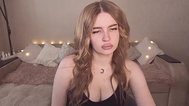 ViolettaLopez online show from 10, 7, 2026