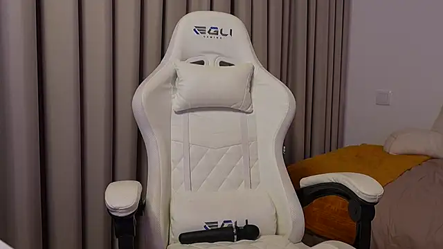 Snapshot of SweeetAlegra chatting on 14, 2, 2025 SweeetAlegra online show from 14, 2, 2025