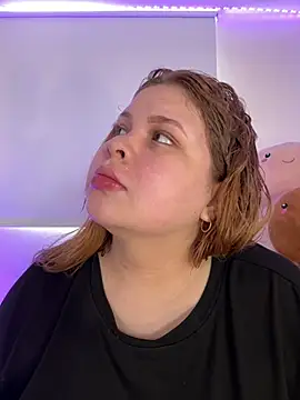 AshlyRouse online show from 11, 3, 2025