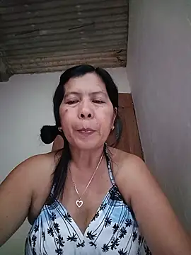 Snapshot of TropicalFlower chatting on 17, 5, 2026 TropicalFlower online show from 17, 5, 2026