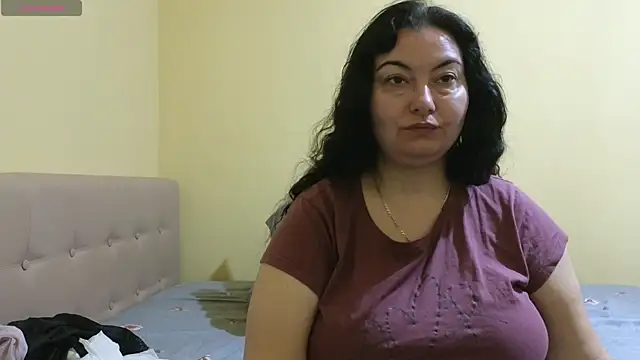 BBW MILF 4U online show from 6, 2, 2025