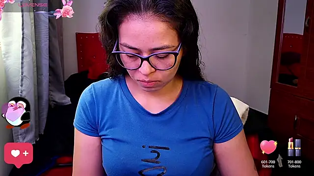 mayhott2 online show from 10, 9, 2025