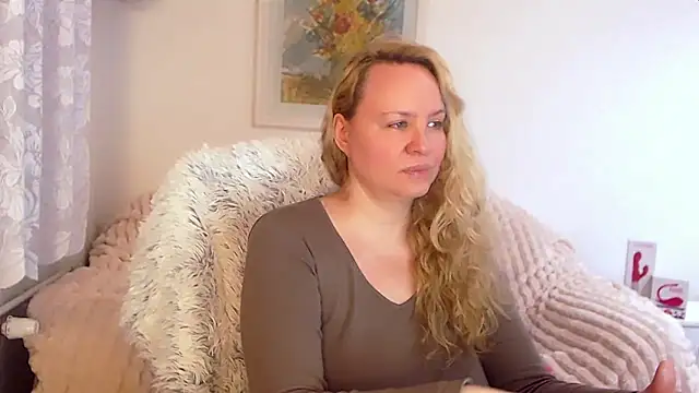 Sarah4you online show from 28, 1, 2025