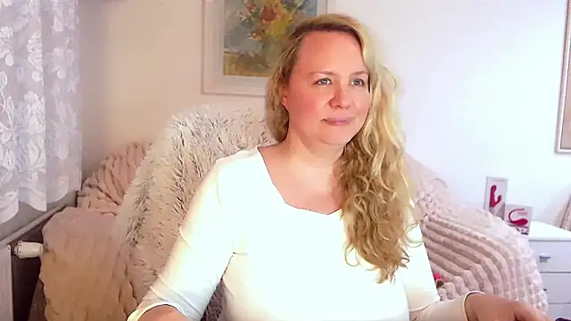 Sarah4you online show from 2, 2, 2025