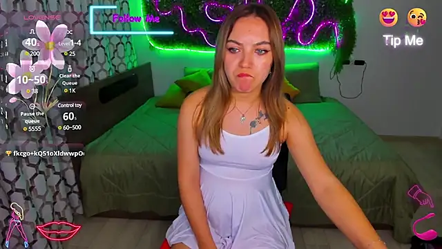 LucyJackson online show from 8, 3, 2025