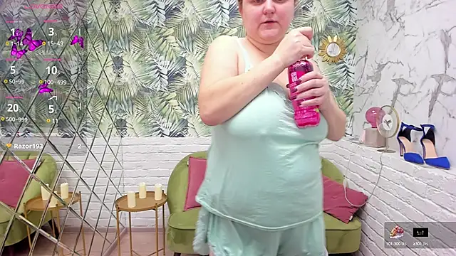 ScarlettSoft online show from 1, 3, 2025