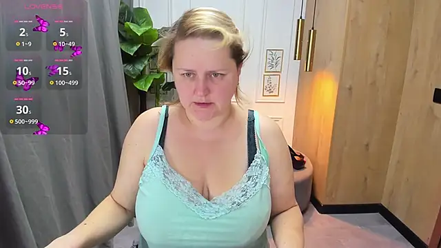 ScarlettSoft online show from 28, 10, 2025