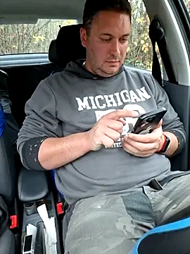 Snapshot of nemes2 chatting on 11, 11, 2025 nemes2 online show from 11, 11, 2025