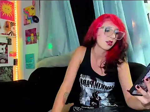 Snapshot of Cherrypieuwu chatting on 12, 7, 2026 Cherrypieuwu online show from 12, 7, 2026