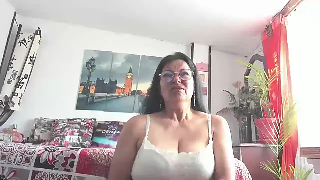 ana mature  online show from 15, 9, 2025