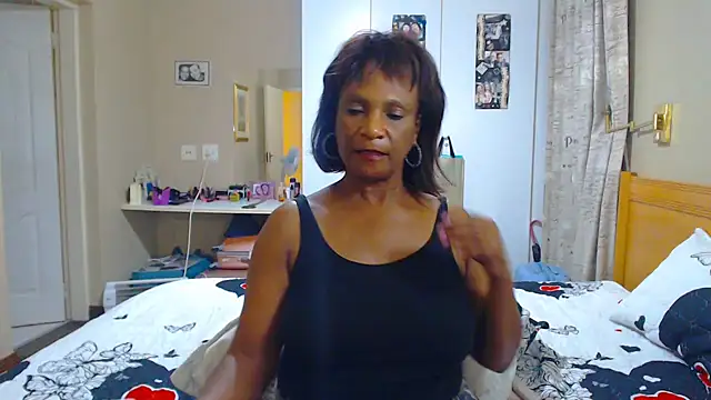 Hotgrannyx online show from 9, 3, 2025