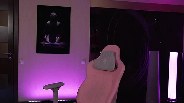 GirlGogo online show from 9, 2, 2026