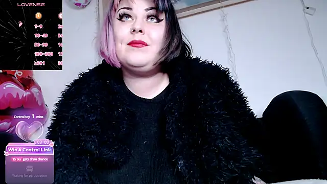 Snapshot of Psychobitch7 chatting on 17, 2, 2025 Psychobitch7 online show from 17, 2, 2025