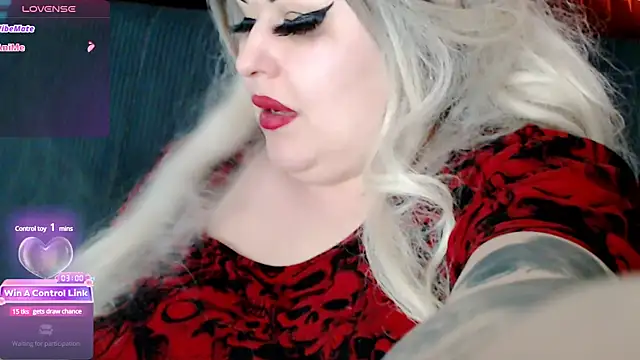 Snapshot of Psychobitch7 chatting on 11, 3, 2025 Psychobitch7 online show from 11, 3, 2025