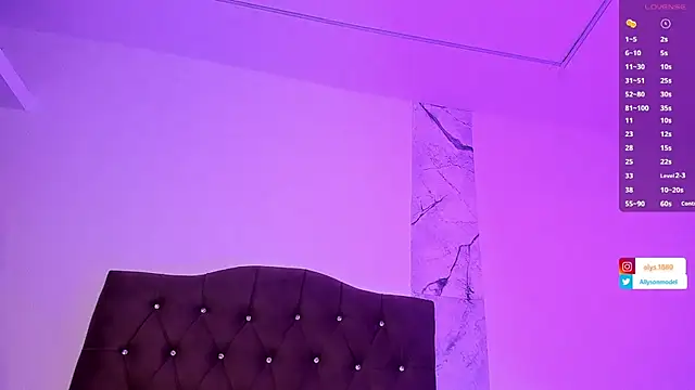 alysson 18 online show from 10, 9, 2025