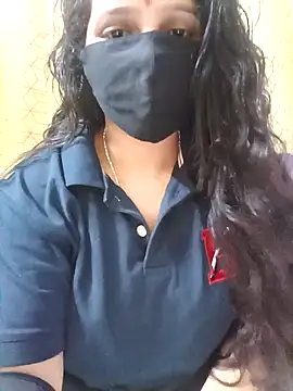 Rising Smiler online show from 28, 1, 2025