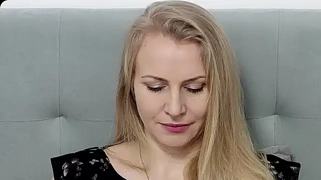 K  Adrienne online show from 9, 2, 2026