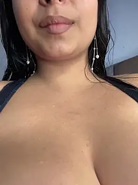 Snapshot of RsellAmb chatting on 25, 11, 2025 RsellAmb online show from 25, 11, 2025