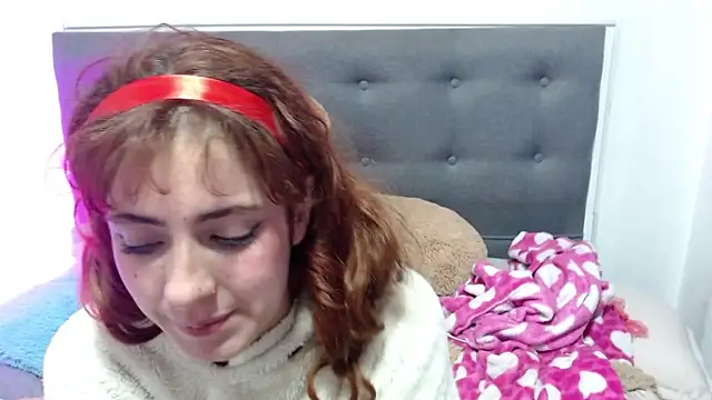 Snapshot of sarah_lovesu chatting on 15, 3, 2025 sarah lovesu online show from 15, 3, 2025