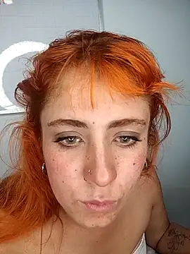 Snapshot of sarah_lovesu chatting on 27, 9, 2025 sarah lovesu online show from 27, 9, 2025
