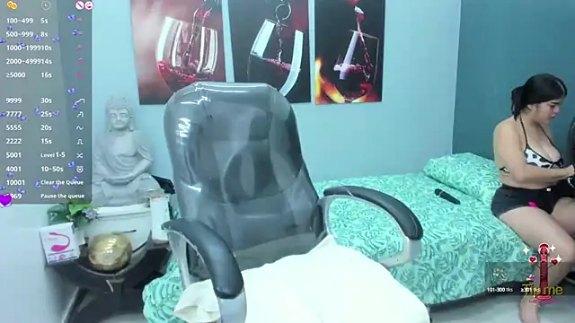 pearl weet online show from 11, 3, 2025