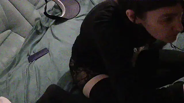 Snapshot of BarbierQueen chatting on 5, 12, 2025 BarbierQueen online show from 5, 12, 2025