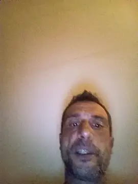 Chianga11 online show from 5, 5, 2026