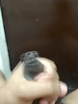 Snapshot of Deluxe_dick chatting on 24, 2, 2026 Deluxe dick online show from 24, 2, 2026