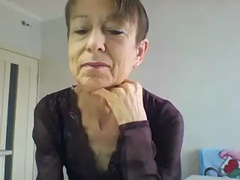 SwettyViktory online show from 2, 4, 2026