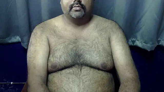Snapshot of hairysubcub_70 chatting on 14, 6, 2026 hairysubcub 70 online show from 14, 6, 2026