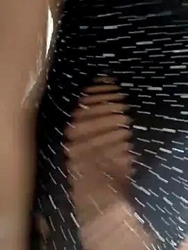 Snapshot of NeydeHotWife chatting on 24, 2, 2025 NeydeHotWife online show from 24, 2, 2025